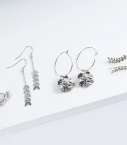 Geurkaars Citrus Met Zilveren Oorbellen 10 Geurkaars Citrus Met Zilveren Oorbellen -INNO WINKEL 3d356d6f181240c885861e7a7fd896ba