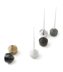 LAPS Kaarsenhouder Goud 8 LAPS Kaarsenhouder Goud -INNO WINKEL 93281667bb5249deae80ef0ff2e8375f